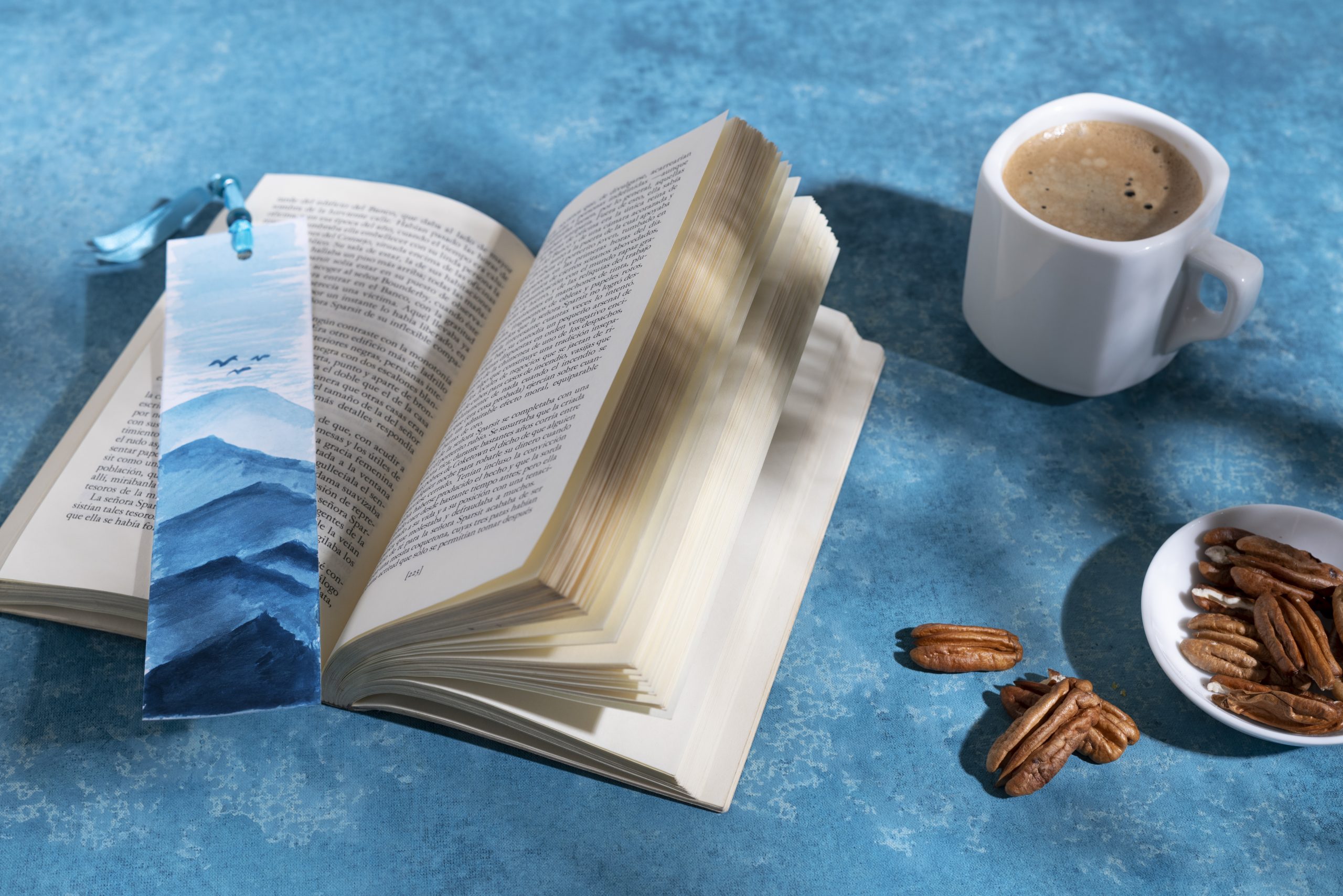 「BOOKSTOREれすと」開店準備中です